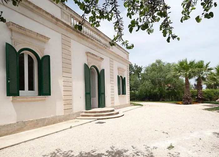 Galluccio With Swimming Pool Ferienhaus Galatina